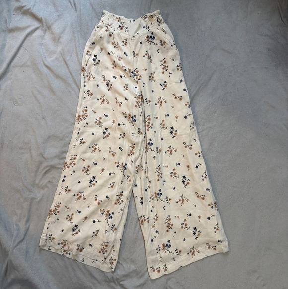 Flowy Floral‎ Boho Cottagecore Wide-Leg Pants - Picture 4 of 6